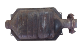 Викуп каталізатора 6E53-5E212-DE REAR DOMESTIC Марка автомобіля Ford     Вставка каталізатора Кераміка Тип палива Бензин