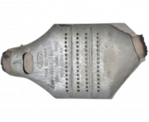 Викуп каталізатора 95AB-5E211-DB 92AB-5E242-CA Марка автомобіля Ford     Вставка каталізатора Кераміка Тип палива Бензин