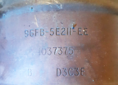 Викуп каталізатора 96FB-5E211-EE 1037375 Марка автомобіля Ford     Вставка каталізатора Кераміка Тип палива Бензин