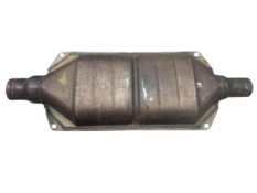 Викуп каталізатора D9TE-M3A D9TE-M8A / NW-8-286 Марка автомобіля Ford     Вставка каталізатора Кераміка Тип палива Бензин