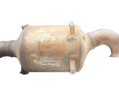 Викуп каталізатора E3B1-5E211-JA Марка автомобіля Ford     Вставка каталізатора Кераміка Тип палива Бензин