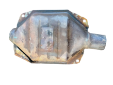 Викуп каталізатора E79A ARA Марка автомобіля Ford     Вставка каталізатора Кераміка Тип палива Бензин