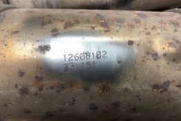 Викуп каталізатора 12608182 Марка автомобіля General Motors     Вставка каталізатора Кераміка Тип палива Бензин