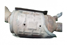 Викуп каталізатора L31620 Марка автомобіля Toyota     Вставка каталізатора Кераміка Тип палива Бензин