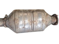 Викуп каталізатора 6842941 2236809001 Zeuna Starker Марка автомобіля Volvo     Вставка каталізатора Кераміка Тип палива Бензин Каталітична марка Zeuna Starker