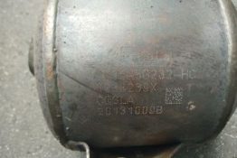 Викуп каталізатора CN11-5G232-HC  FoMoCo Марка автомобіля Ford Модель автомобіля Ford EcoSport 1.6   Вставка каталізатора Кераміка Тип палива Бензин Каталітична марка FoMoCo